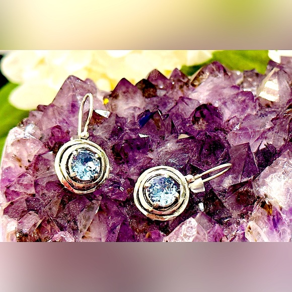Jewelry - New blue Cubic Zirconia & sterling silver drop earrings made in Israel